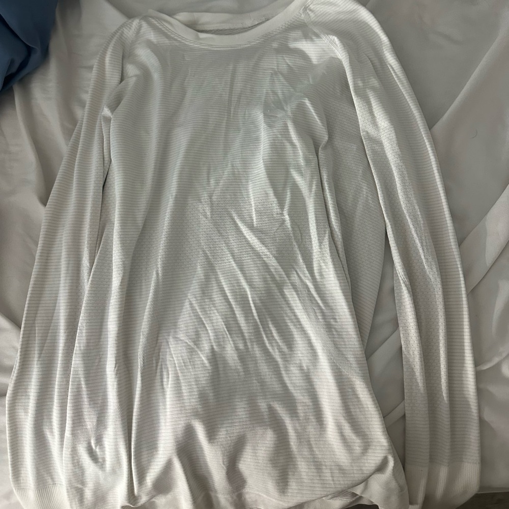 Lululemon swiftly tech, long sleeve white